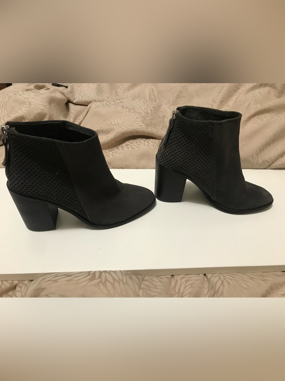 Steve Madden grey Suede Ankle Booties